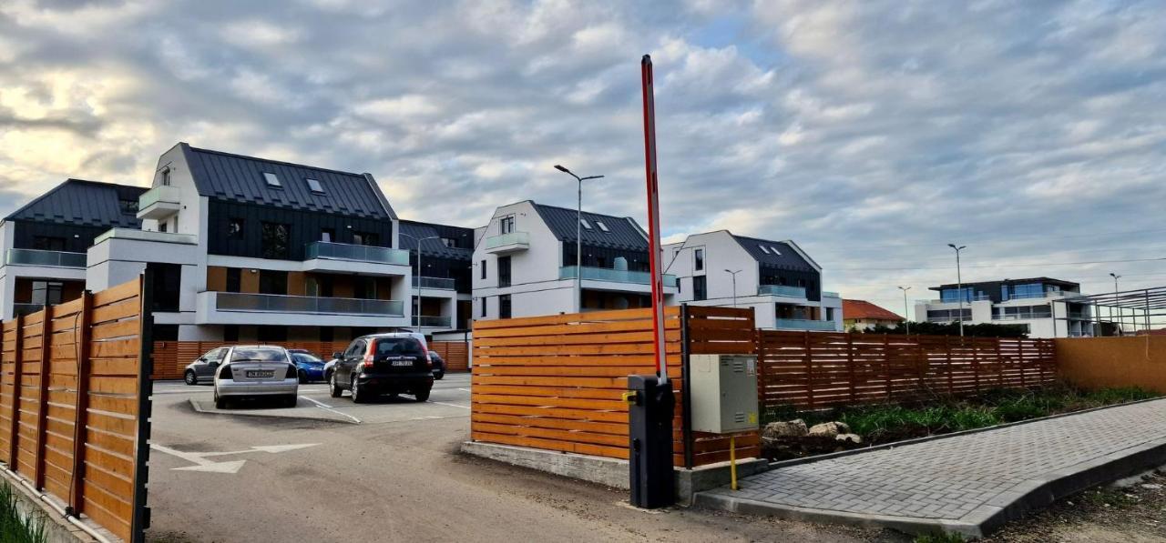 Apartament Timisoara La Liziera Padurii Exterior foto